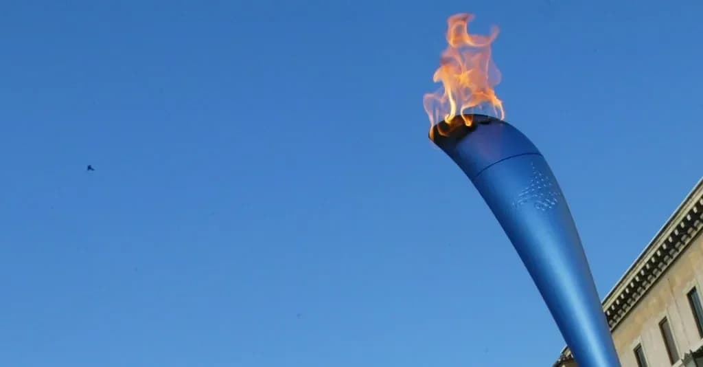 Il passaggio della Fiaccola Olimpica 2026